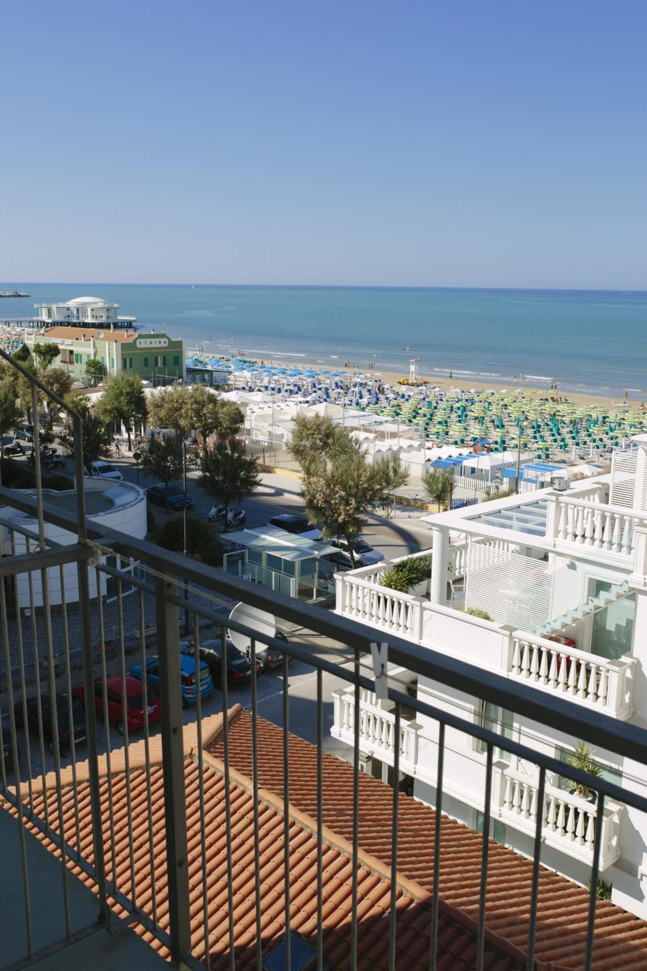 Hotel Paradiso Senigallia Exterior photo